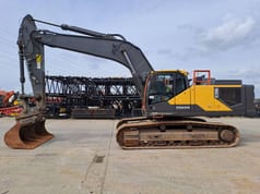 2022 Volvo EC350E L Crawler Excavator