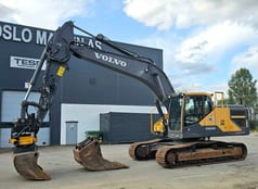 2015 Volvo EC250ENL Crawler Excavator