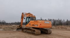 Doosan DX225LC Crawler Excavator