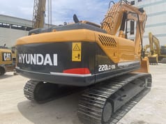 2019 Hyundai R220LC-9S Crawler Excavator