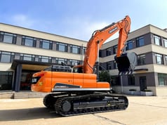 Develon DX360LCA-7B Crawler Excavator