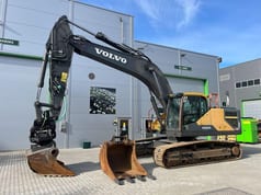 2017 Volvo EC300EL Гусеничний екскаватор