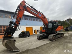 2022 Doosan DX225LC-7 Crawler Excavator