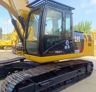 2022 Caterpillar 320D Escavatore Cingolato
