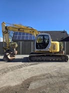 2006 New Holland E135SR-1E Crawler Excavator