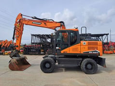 2023 Doosan DX160W-7 Wheel Excavator