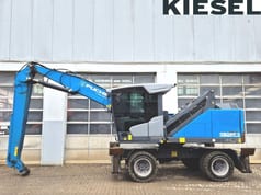 2020 Fuchs MHL320F Material Handler