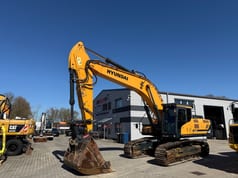 2018 Hyundai HX380 NL Crawler Excavator