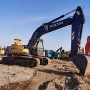 2023 Volvo EC210B Гусеничний екскаватор