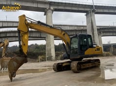 2021 XCMG XE135D Crawler Excavator