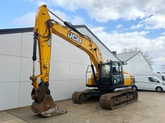 JCB JS220LC - Hammerleitungen / Schnellwechsler / Kamera (2017)