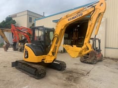 2023 Komatsu PC40 Mini Ekskavatör