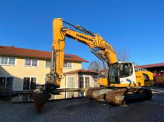 2016 Liebherr R936 NLC Crawler Excavator