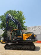 Hyundai R225LC-9 Crawler Excavator