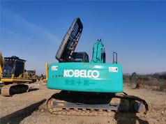 Excavadora de orugas Kobelco SK210