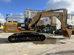 2022 Caterpillar 320D Crawler Excavator