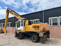 2012 Liebherr A934C Material Handler