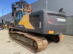 2016 Volvo EC300EL Crawler Excavator