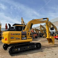 2018 Komatsu PC220-8 Crawler Excavator