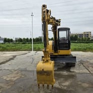 Mini-pelle Caterpillar 305C de 2022