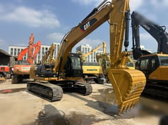 2022 Caterpillar 323D2L Crawler Excavator