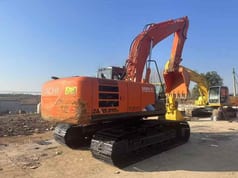 2020 Hitachi ZX210-5G Crawler Excavator