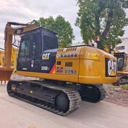 Escavatore cingolato Caterpillar 324D del 2024