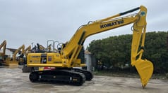 Escavatore Cingolato Komatsu PC210-8 del 2023