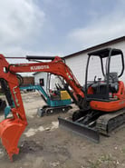 Mini-pelle Kubota U-30 2024