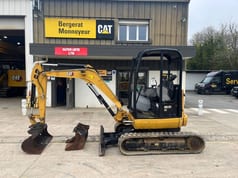Escavatore cingolato Caterpillar 302.7DCR del 2021