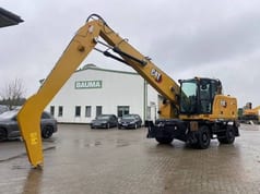 2020 Caterpillar MH3022 Material Handler
