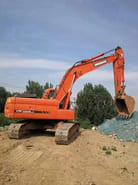 2022 Doosan DX225LC Crawler Excavator