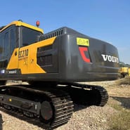 2022 Volvo EC210B Rupsgraafmachine