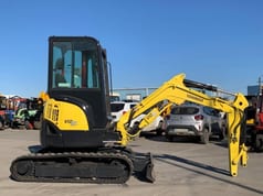 Miniexcavadora Yanmar VIO25-4 de 2011