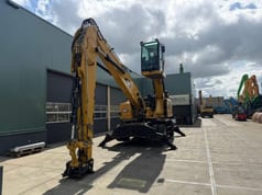 2018 Caterpillar MH3024 Material Handler