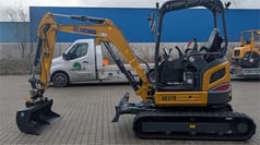 XCMG XE27E Mini Excavator
