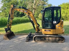 2022 Caterpillar 304-07 Mini pelle