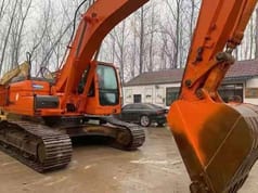 2023 Doosan DX300LC Paletli Ekskavatör
