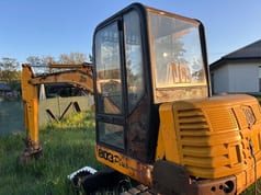 2000 JCB 803 PLUS