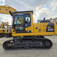 2022 Komatsu PC200-8 Escavadora de Rastos