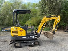 2018 New Holland E18C Minigraafmachine