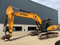 2017 Hyundai HX380L Crawler Excavator