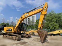 2020 JCB JS220LC Crawler Excavator
