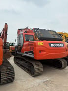Escavadora de Rastos Doosan DX225 2023