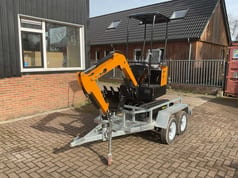 Miniescavatore JPC HT-12