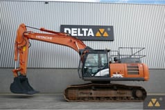 2019 Hitachi ZX300LC-6 Гусеничный экскаватор