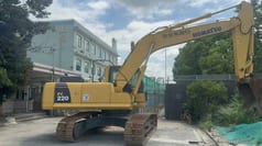 2016 Komatsu PC220-8 Crawler Excavator