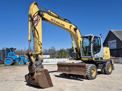 2007 New Holland MH-PLUS Wheel Excavator