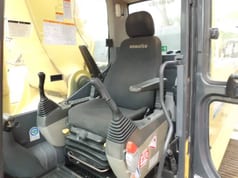 2024 Komatsu PC450 Escavatore Cingolato