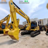 2022 Komatsu PC240LC-8 Raupenbagger
